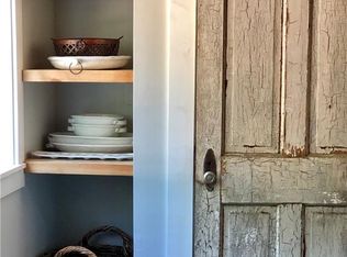 203 W Walcott Ave, Comanche, TX 76442