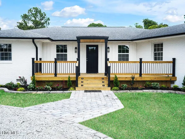 701 Pine Valley Drive, Wilmington, NC 28412