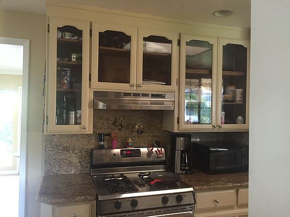 4th image of 1513 Mitchell Way