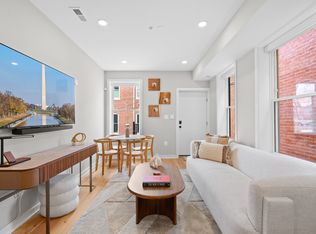 418 D St SE #ID1045688P, Washington, DC 20003