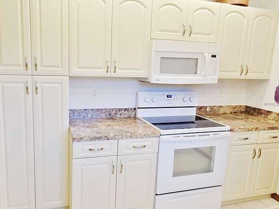 5th image of 355 Anastasia Dr