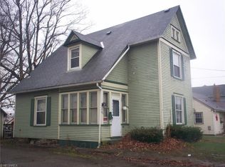 275 W Martin St, East Palestine, OH