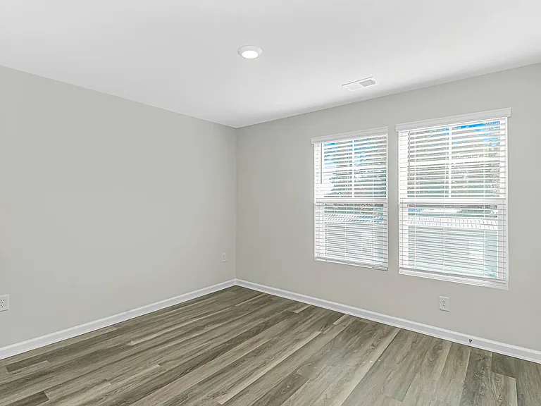 Coastal Wind Townhomes — Photo 15