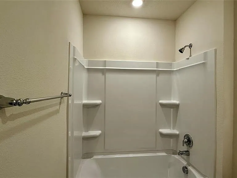3314 Pine Lily Ave — Photo 18