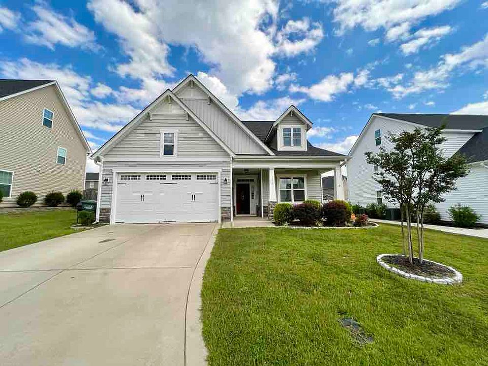 1st image of 156 Brentmoor Dr