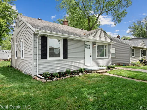 6671 Campbell St, Taylor, MI 48180