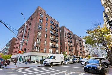 Sheridan Plaza at 930 Sheridan Avenue in Concourse