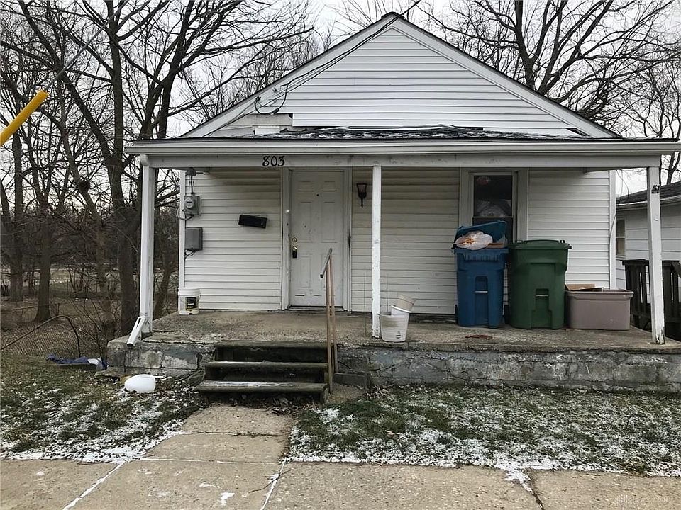 1st image of 803 W North St