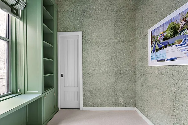 Sold by Stribling | media 8