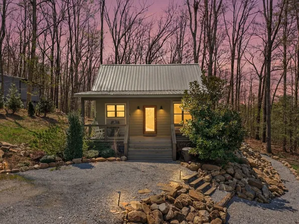 191 Waters Edge Way, Tracy City, TN 37387