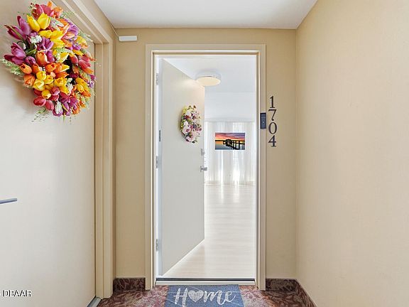 4th image of 2828 N Atlantic Ave APT 1704