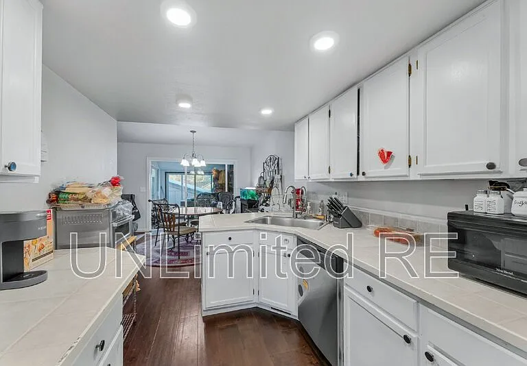 3345 E Ascona Way — Photo 8