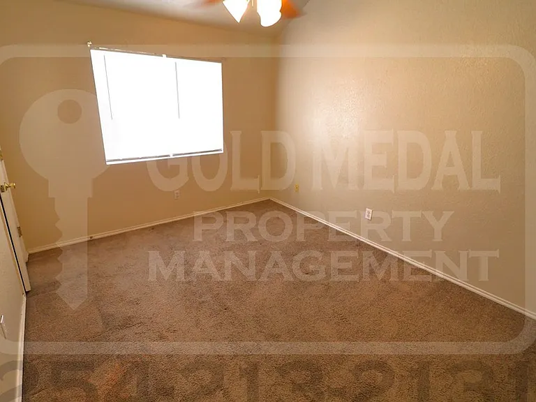 4408 Jeff Scott Dr — Photo 11