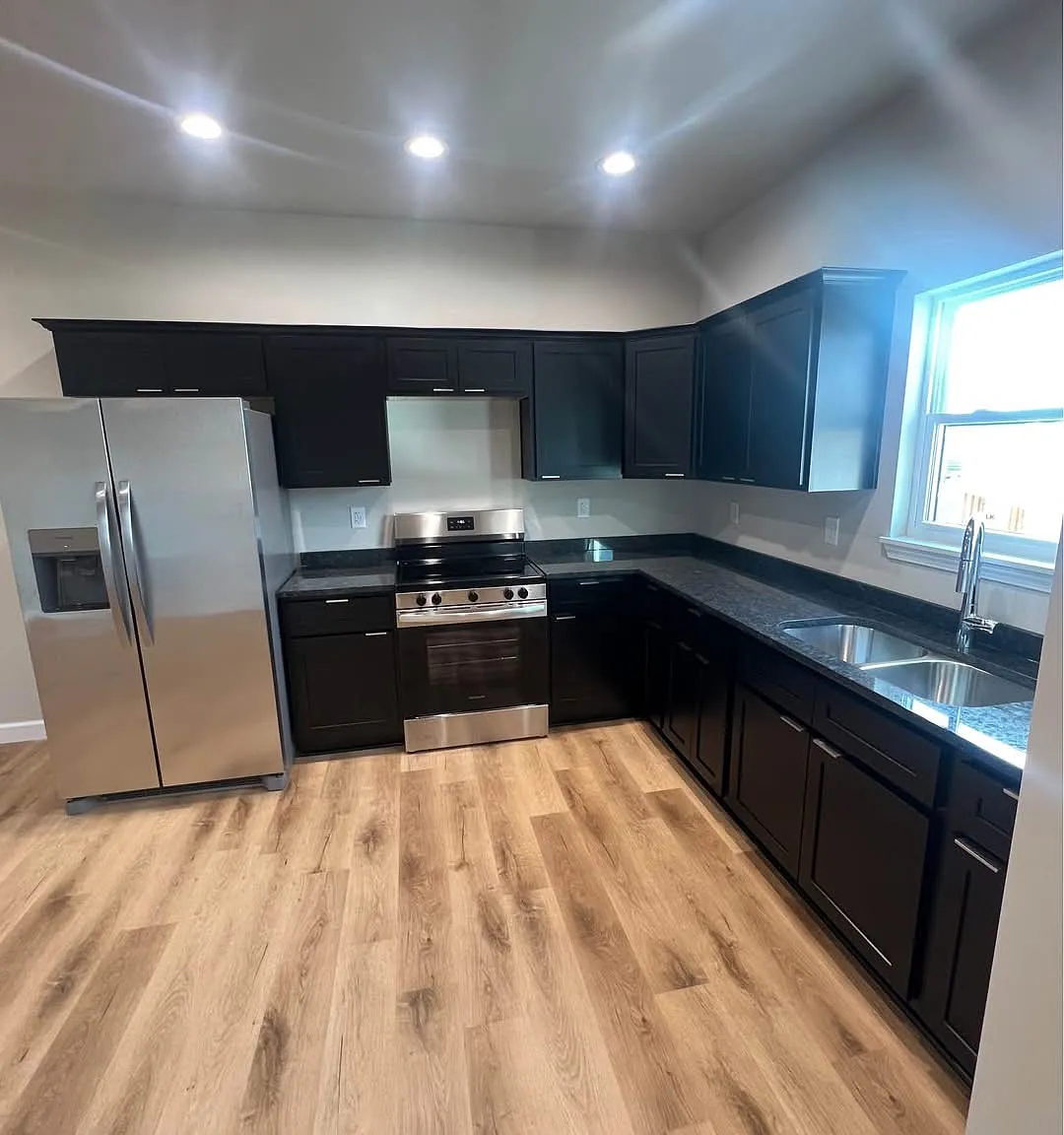 168 Valley Way - 77 — Photo 4