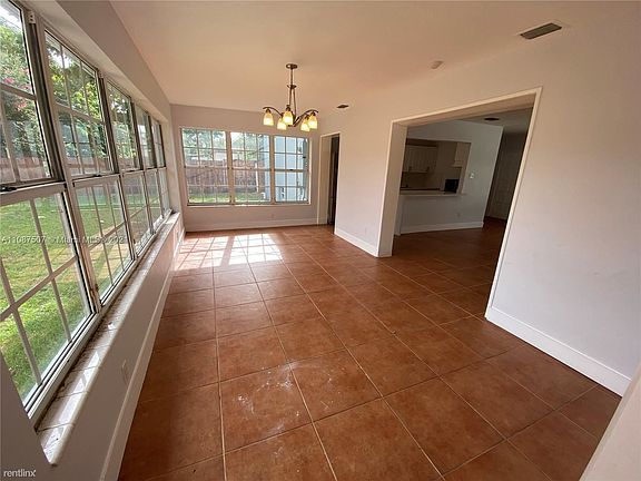 4th image of 1325 NE 204th St