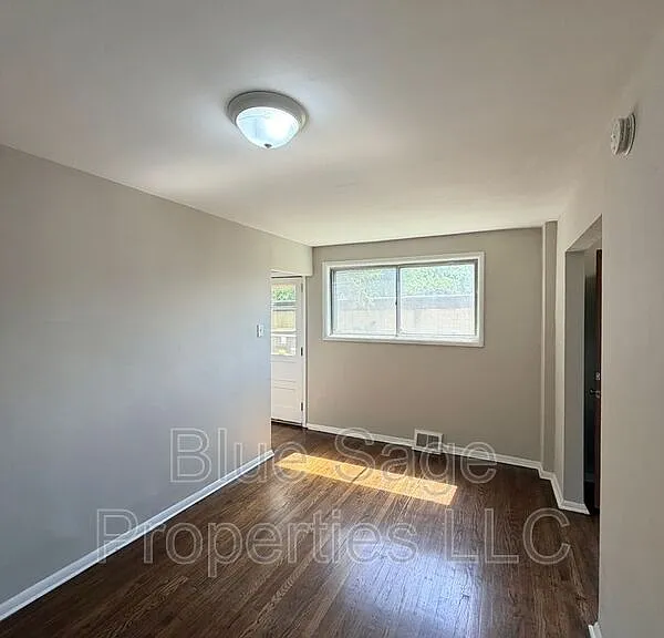 205 Juniper Rd — Photo 7
