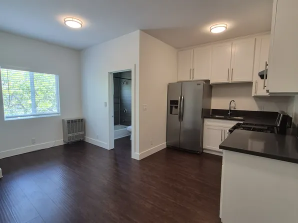 5957 Barton Ave APT 204, Los Angeles, CA 90038