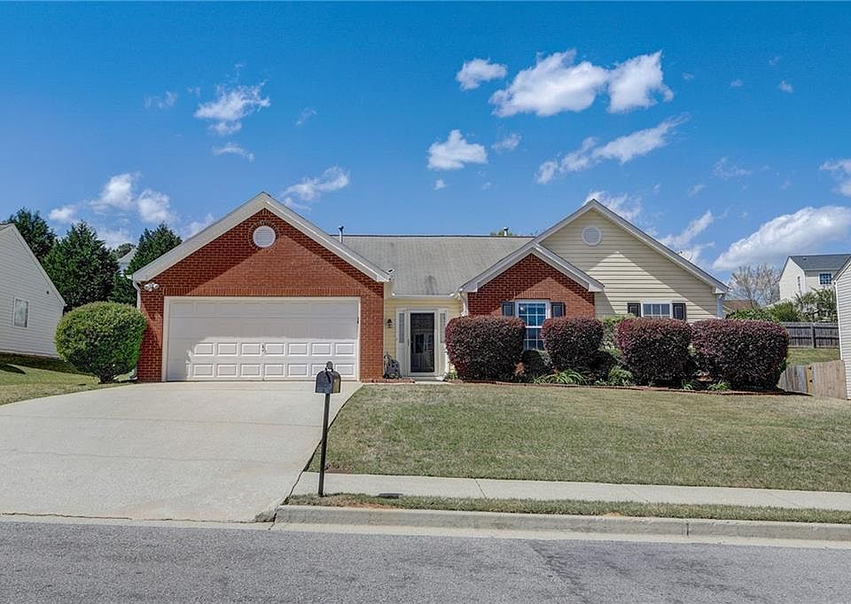 1st image of 1242 Royal Ives Ct