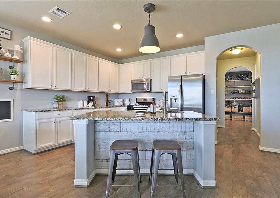 1st image of 2769 Santa Ana Ln