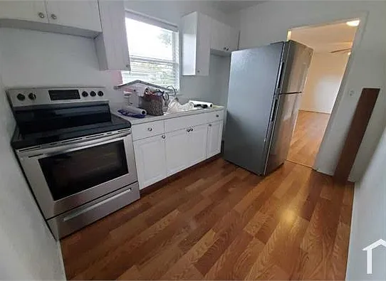 707 SW 8th St — Photo 4