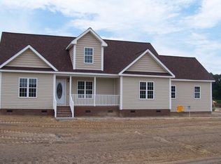 401 Graces Farm Rd, La Grange, NC 28551