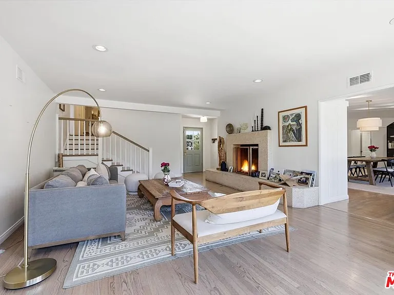 3240 Tilden Ave — Photo 8