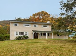 350 Lake Shore Dr, Monroe, NY 10950