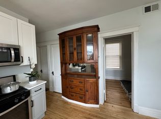 2325 W Rice St #2R, Chicago, IL 60622