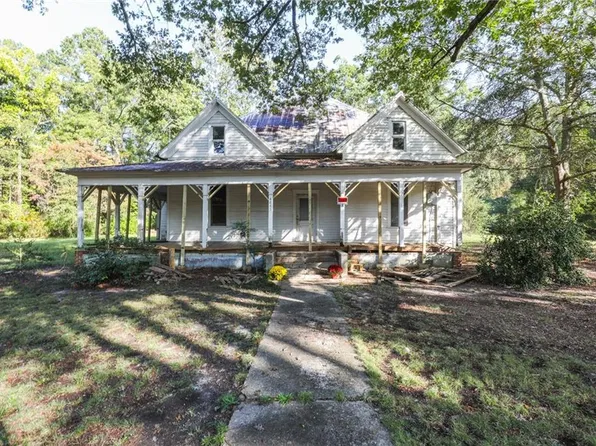 4645 Gordon St, Fairburn, GA 30213