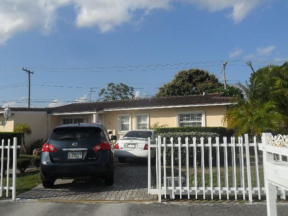2nd image of 5361 NW 180th Ter