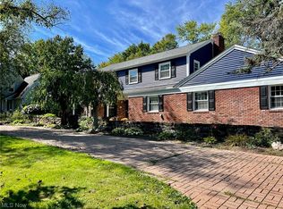 156 New Hudson Rd, Aurora, OH 44202