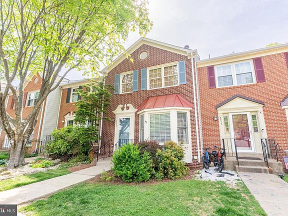 2nd image of 8075 Sky Blue Dr