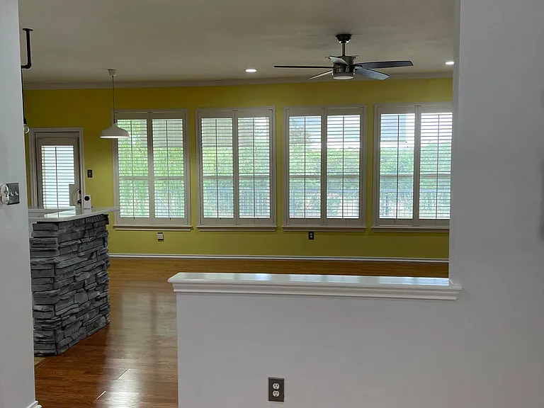 22407 Madison Park — Photo 8