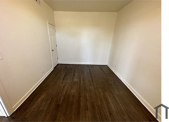 3rd image of 956 N Lavergne Ave APT 2