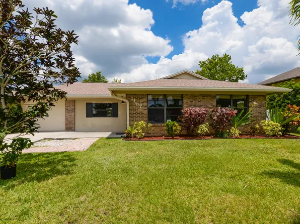 1167 SW Hogan Street, Port St Lucie, FL 34983