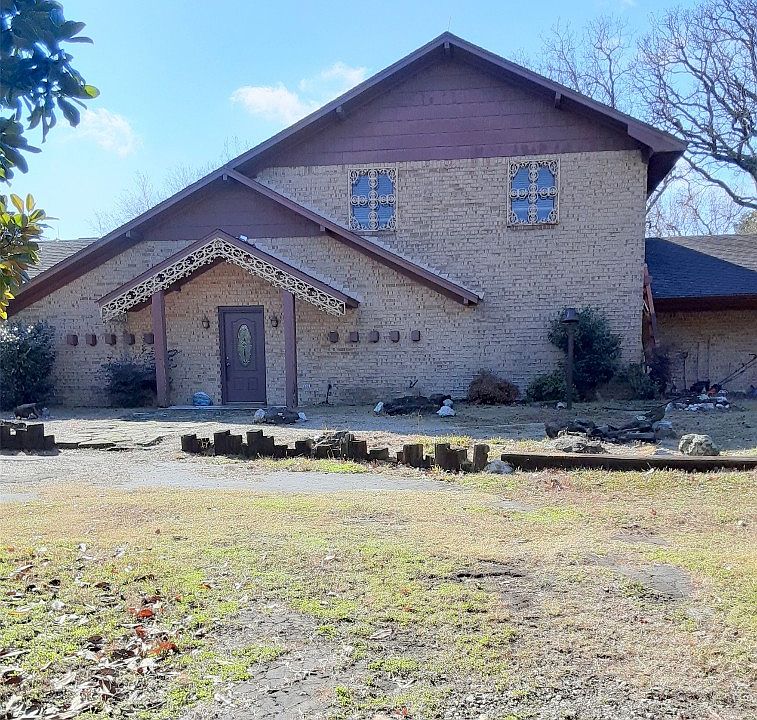 1st image of 9689 Farm Road 1448