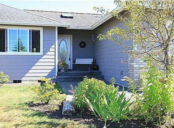 2nd image of 5509 Coquitlam Dr