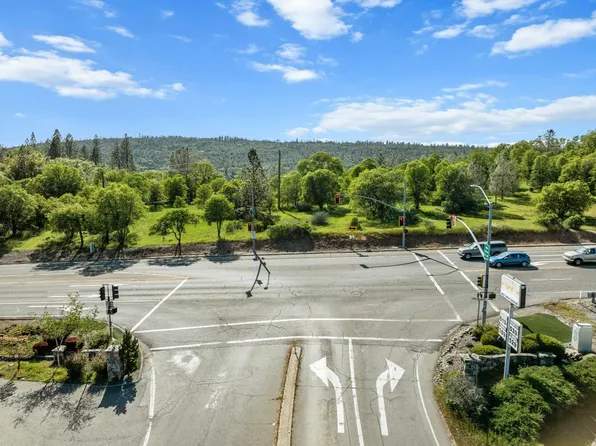 15752 State Highway 49, Grass Valley, CA 95949
