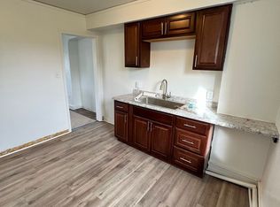 1124 N 21st St #3, Superior, WI 54880