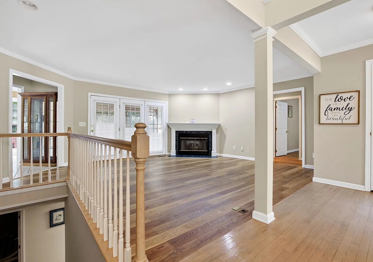 Spacious 5 bedroom house — Photo 4