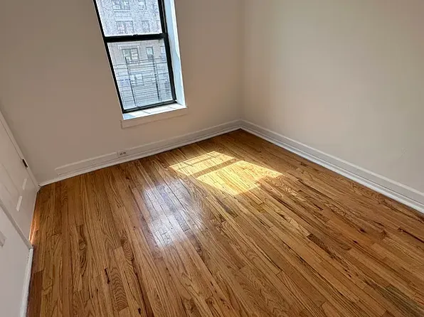 128 Sherman Avenue image 1 of 3