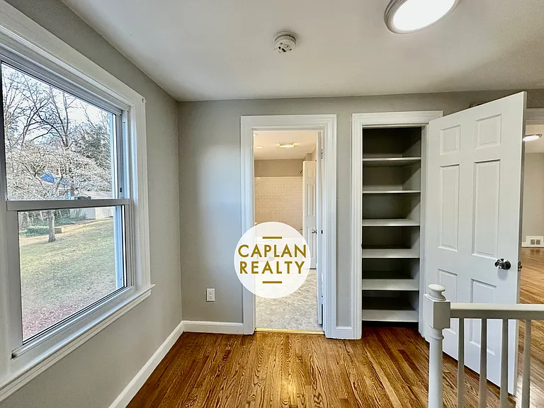 29 Wellington Rd — Photo 23