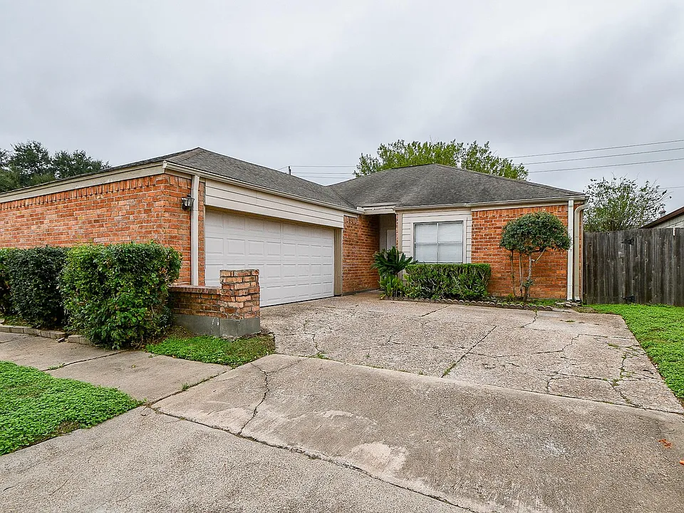 11411 Pepperdine Ln
