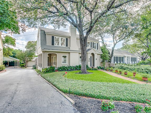 3rd image of 134 LAUREL HEIGHTS PL