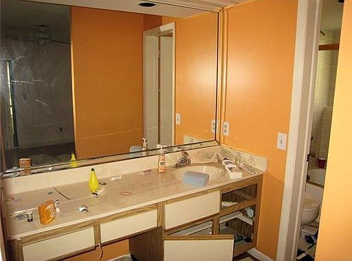 5th image of 8162 NW 17th Manor #UC1R