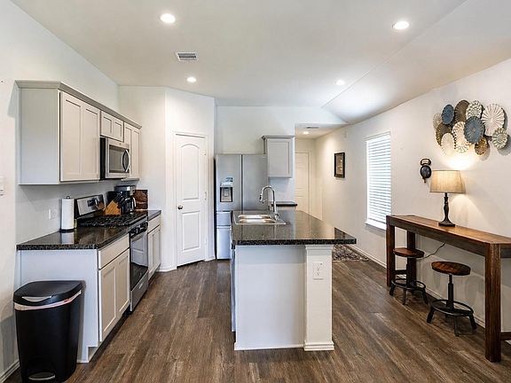 4th image of 24219 Saddlestone Green Dr