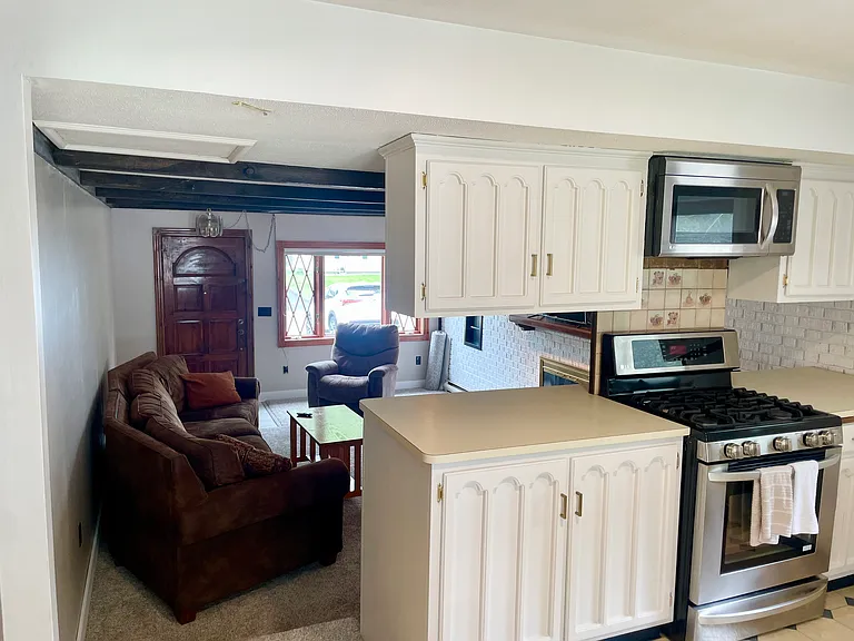218 Lynnhaven Dr — Photo 15