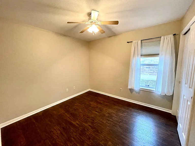 228 Chandler Crossing Trl — Photo 17