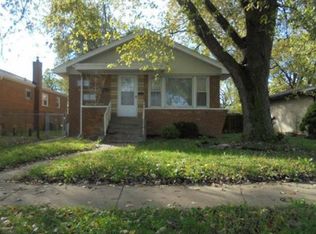 941 E 142nd St, Dolton, IL 60419
