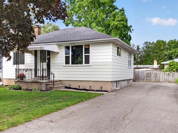 218 Vancouver St, London, ON N5W 4R8